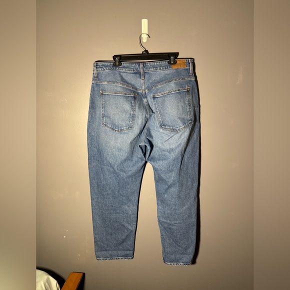 Madewell The Tall Curvy '90s Straight Crop Jean in Hazeldell Wash Size 33T - Picture 3 of 5